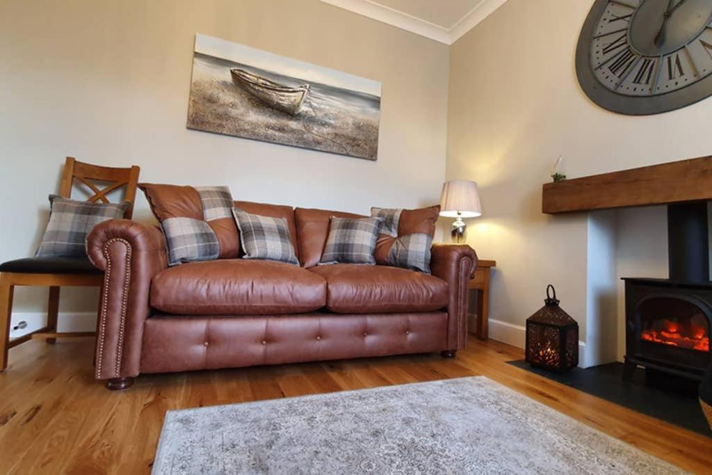 Smart & Stylish Holiday Apartment In The City Centre インヴァネス エクステリア 写真